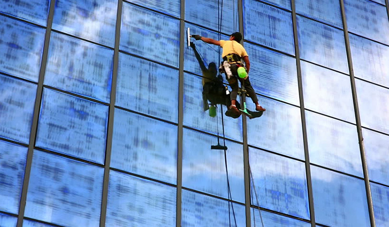 nettoyage des vitres sur Paris